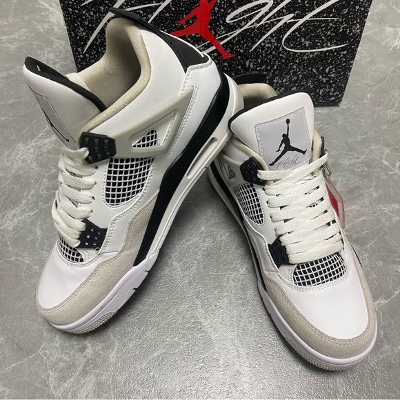 Air Jordan Men’s White and Black Sneakers - Picture 7 of 7